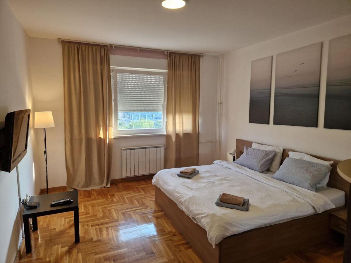 Status Superior Apartments Белград Экстерьер фото